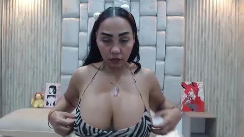 melany_contrera777 online show from May 2026 04:32:02 AM