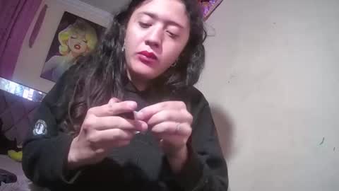 melany online show from April 2026 10:27:01 PM