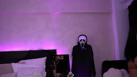 Snapshot of melanyass chatting on October 2025 04:15:01 AM Mellanya online show from October 2025 04:15:01 AM