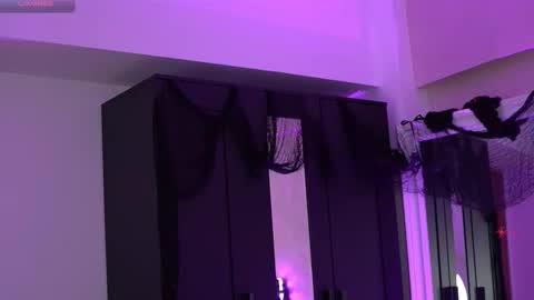 Snapshot of melanyass chatting on November 2025 04:58:02 AM Mellanya online show from November 2025 04:58:02 AM