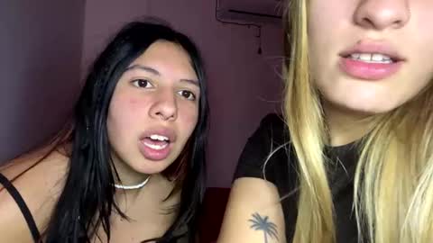 Valentina y Melissa online show from May 2026 02:42:01 AM