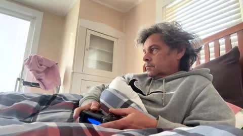 Snapshot of melays1972 chatting on January 2025 03:04:01 PM Tan lines online show from January 2025 03:04:01 PM