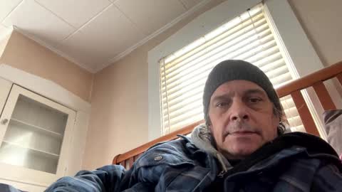 Snapshot of melays1972 chatting on February 2025 06:04:02 PM Tan lines online show from February 2025 06:04:02 PM