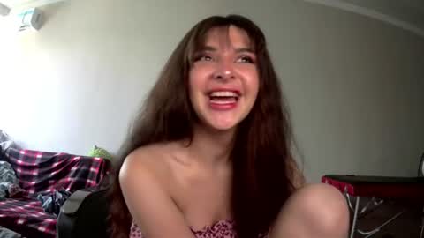 melena_caramel online show from July 2026 05:38:01 AM