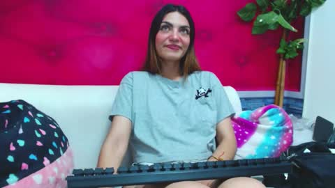 melhiza online show from December 2024 12:26:02 AM