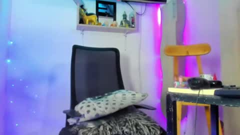 melii online show from July 2026 04:21:02 AM