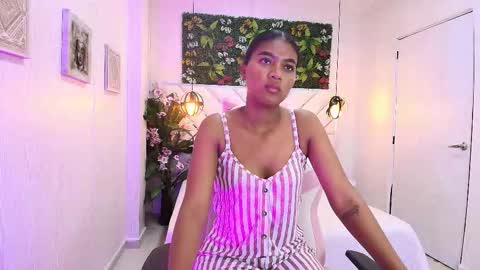 Snapshot of melii_ebony chatting on October 2025 11:31:02 AM MELII EBONY online show from October 2025 11:31:02 AM