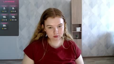 Snapshot of melina_beauty chatting on June 2026 06:52:02 AM Melina online show from June 2026 06:52:02 AM