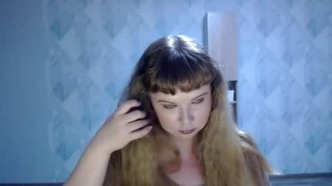 Snapshot of melina_beauty chatting on June 2026 11:53:02 PM Melina online show from June 2026 11:53:02 PM