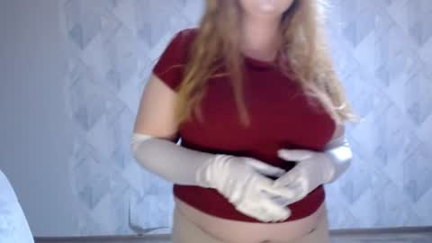 Snapshot of melina_beauty chatting on July 2026 03:07:01 PM Melina online show from July 2026 03:07:01 PM