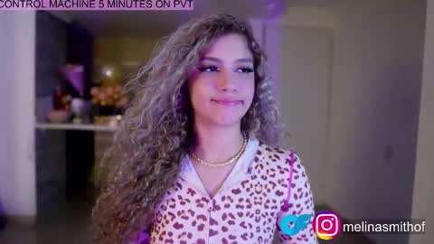 MelinaSmith  online show from December 2025 11:21:01 PM