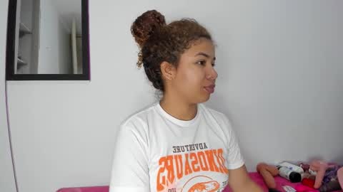 M E L I N A  online show from March 2026 07:24:02 PM