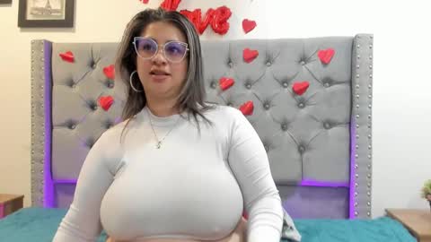 Melinda online show from February 2025 02:25:02 PM