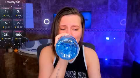 Melinda online show from April 2026 01:42:02 AM