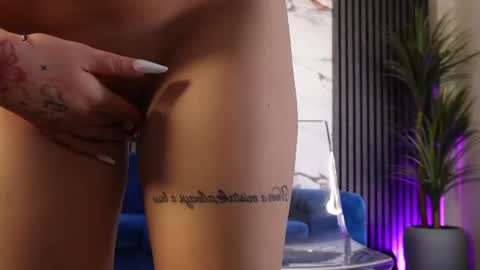 melisa_babe online show from July 2026 12:12:01 PM