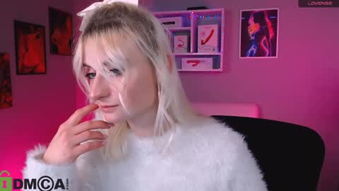 Snapshot of melisa_white1 chatting on October 2025 07:34:01 PM Melisa online show from October 2025 07:34:01 PM