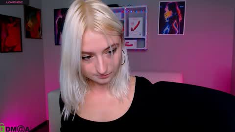 Snapshot of melisa_white1 chatting on October 2025 07:14:01 PM Melisa online show from October 2025 07:14:01 PM