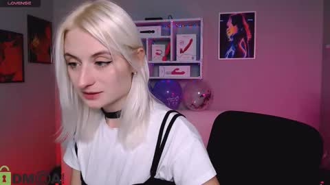 Snapshot of melisa_white1 chatting on October 2025 07:14:02 PM Melisa online show from October 2025 07:14:02 PM