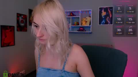 Snapshot of melisa_white1 chatting on June 2026 07:07:01 PM Melisa online show from June 2026 07:07:01 PM