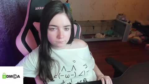 Snapshot of melisanilson chatting on December 2025 07:43:01 PM melisanilson online show from December 2025 07:43:01 PM