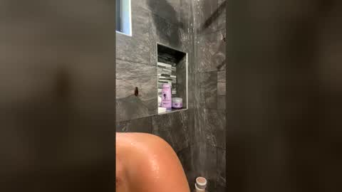 Snapshot of melisawild_tv chatting on February 2026 06:34:02 PM Melisa online show from February 2026 06:34:02 PM