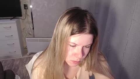 Melissa  Ray online show from January 2025 02:32:01 AM