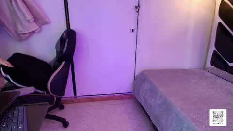 Snapshot of melissa_adamsxxx chatting on February 2026 06:47:01 PM Lissa online show from February 2026 06:47:01 PM