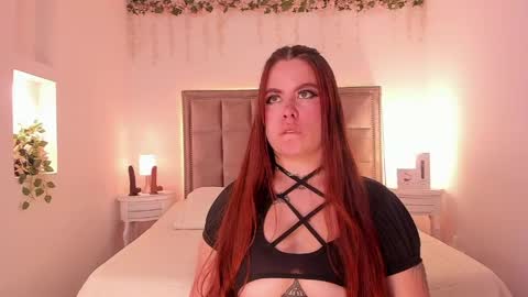 melissa_es online show from May 2026 05:21:01 PM