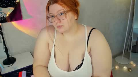 Snapshot of melissa_purr chatting on February 2026 02:18:01 PM melissa_purr online show from February 2026 02:18:01 PM