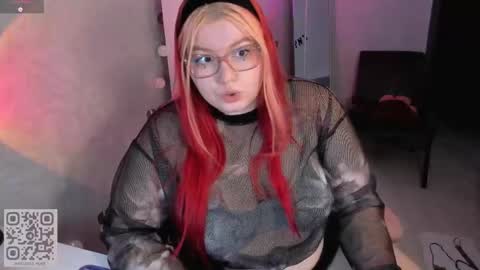 melissa_purr online show from May 2026 02:45:01 PM