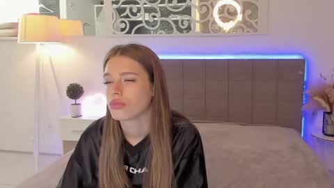 MelissaCrayzy online show from July 2026 05:04:01 AM