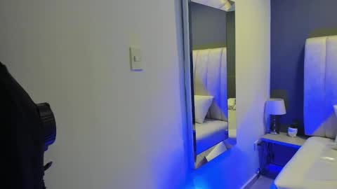 Snapshot of melissakarterrs chatting on December 2024 12:07:02 PM M E L I S S A online show from December 2024 12:07:02 PM