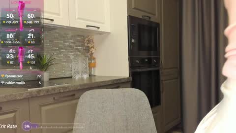 Polly help me reach 100 thumbs up  online show from January 2025 04:43:01 PM