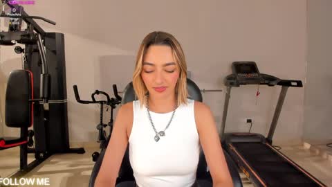 Snapshot of melissamoore_ chatting on April 2026 08:53:02 AM Call me Meli online show from April 2026 08:53:02 AM