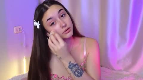 Snapshot of melissapristine chatting on November 2025 03:19:02 AM Mel online show from November 2025 03:19:02 AM