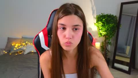 Snapshot of melissarays chatting on July 2026 09:28:02 PM Ariana online show from July 2026 09:28:02 PM