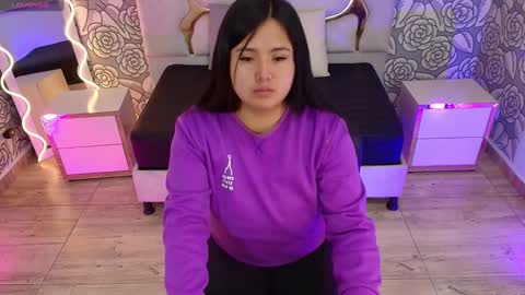 Mellani  online show from January 2025 03:08:01 AM