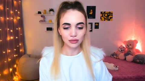 Snapshot of mellifluoustess chatting on December 2024 12:37:02 AM Tessa online show from December 2024 12:37:02 AM