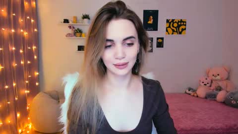 Snapshot of mellifluoustess chatting on December 2024 09:26:02 PM Tessa online show from December 2024 09:26:02 PM