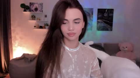 Tessa online show from May 2026 03:13:01 AM