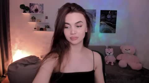 Tessa online show from June 2026 09:59:02 PM