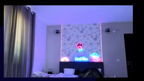 Snapshot of mellisaangel chatting on June 2026 07:52:01 AM MellisaAngel online show from June 2026 07:52:01 AM