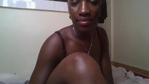 Snapshot of mellisagal chatting on January 2026 01:30:01 AM mellisagal online show from January 2026 01:30:01 AM