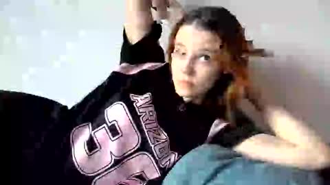 Snapshot of mellisamaxwell chatting on April 2026 05:32:01 AM Mellisa online show from April 2026 05:32:01 AM