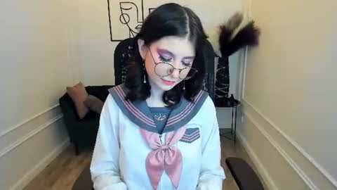 mellsawertyq online show from September 2025 01:05:02 PM