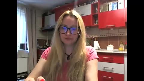 Melly online show from April 2026 06:51:01 AM