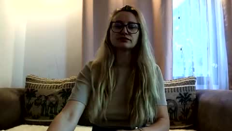 Melly online show from June 2026 06:00:02 AM