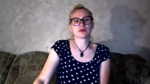 Melly online show from June 2026 01:35:01 PM