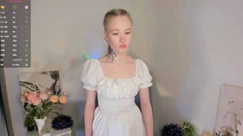 Snapshot of melodievejar chatting on February 2026 04:39:02 AM melodievejar online show from February 2026 04:39:02 AM