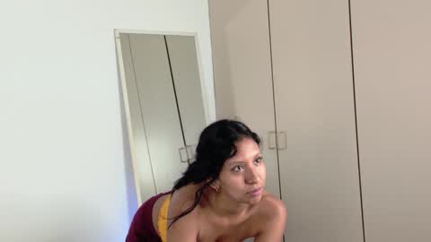 Snapshot of melody24_ chatting on January 2025 06:39:01 PM melody24_ online show from January 2025 06:39:01 PM